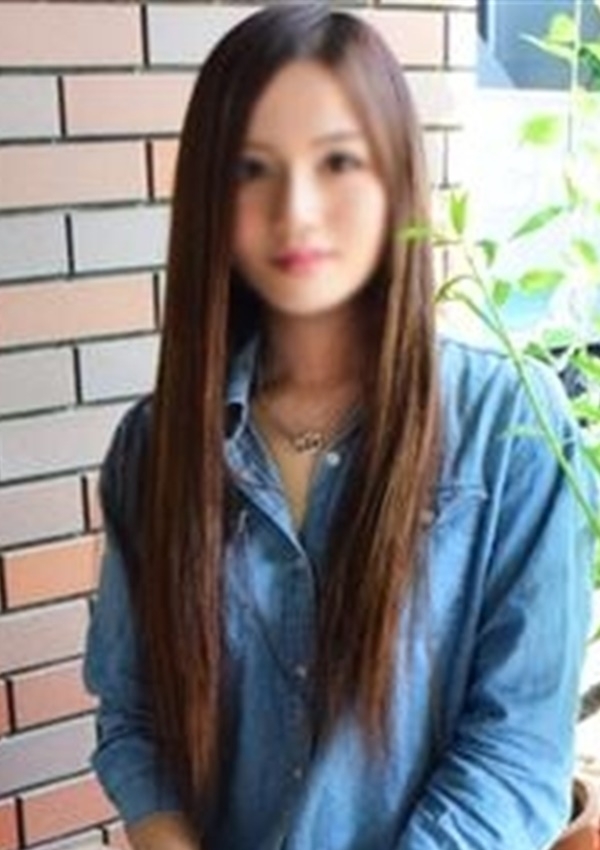 かりん、新橋現役女子大生コレクション