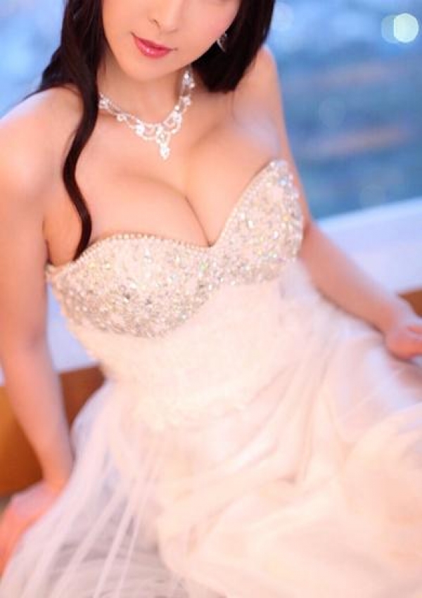 一文字 志帆、Club La rose bleue 2