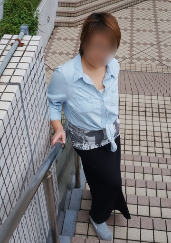 香月、かわいい熟女&おいしい人妻 町田店 4