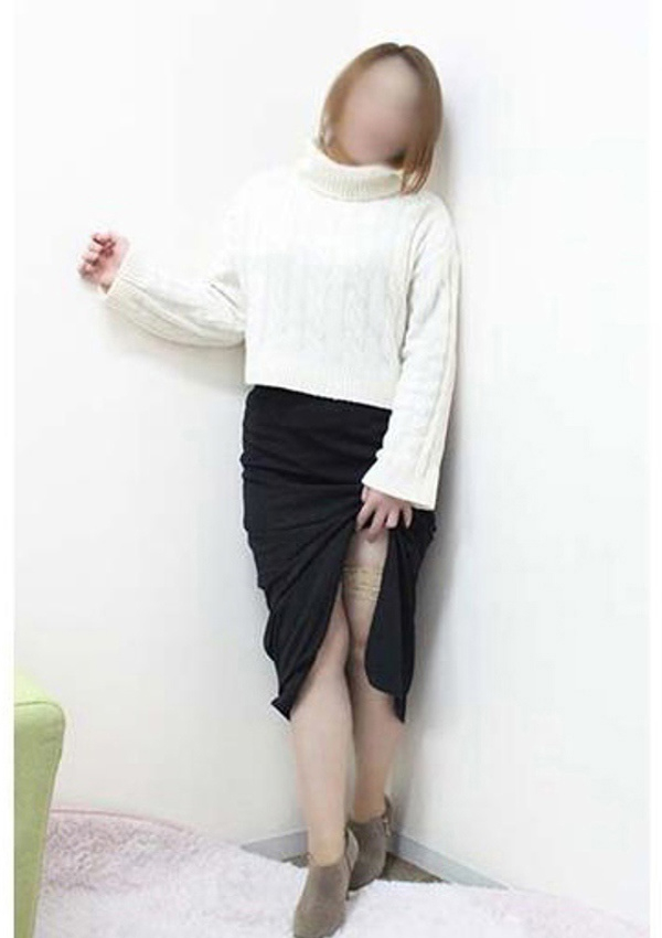 もも、駅待ち合わせ専門店 待ちナビ 4