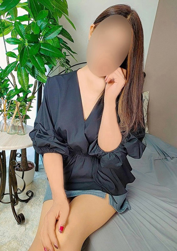 はな、人妻熟女の秘密の関係伊勢崎店 3