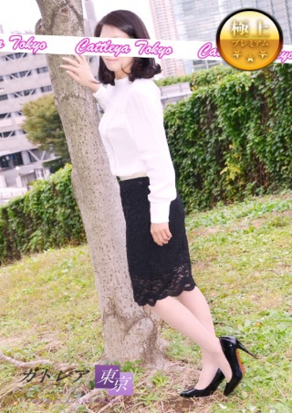 理子、高級人妻デリヘル カトレア東京 1