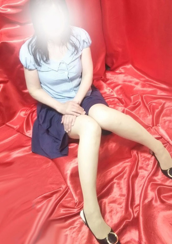 上村、変態美熟女お貸しします。