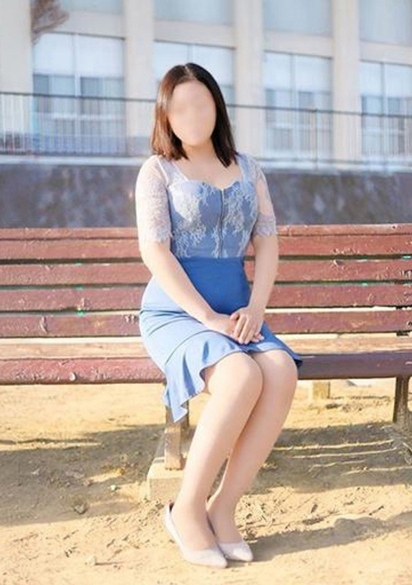 桐谷あや、こあくまな熟女たち 伊勢崎店(KOAKUMAグループ) 3