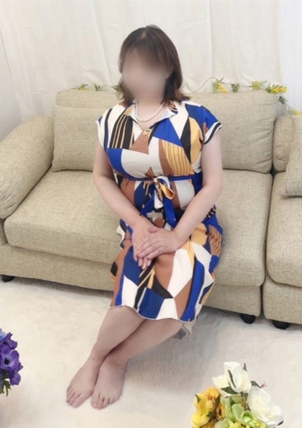 井川 さり、ユナイト人妻熟女姫路店