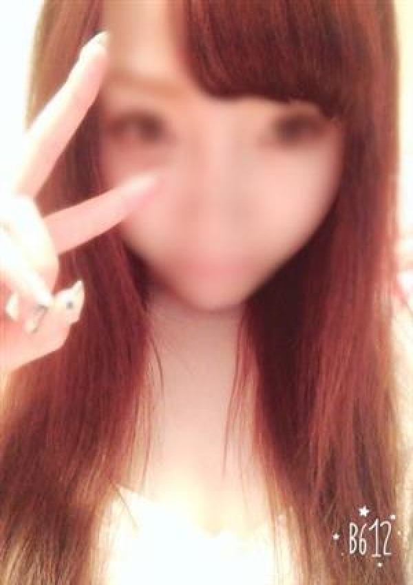 ネネ、LUXURY 4