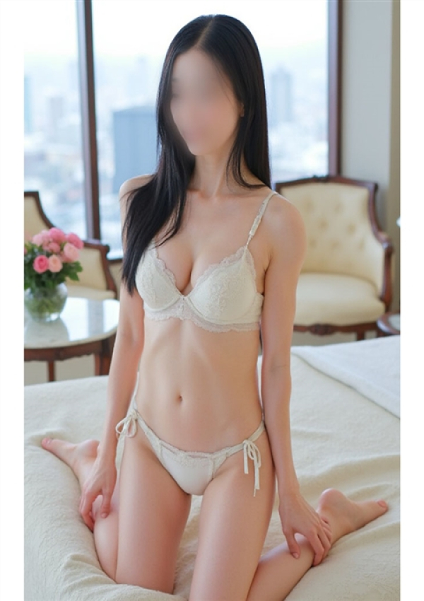 なるみ、性腺熟女100% 4