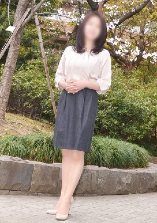 芙貴子、東京人妻フォーシーズンズ 1