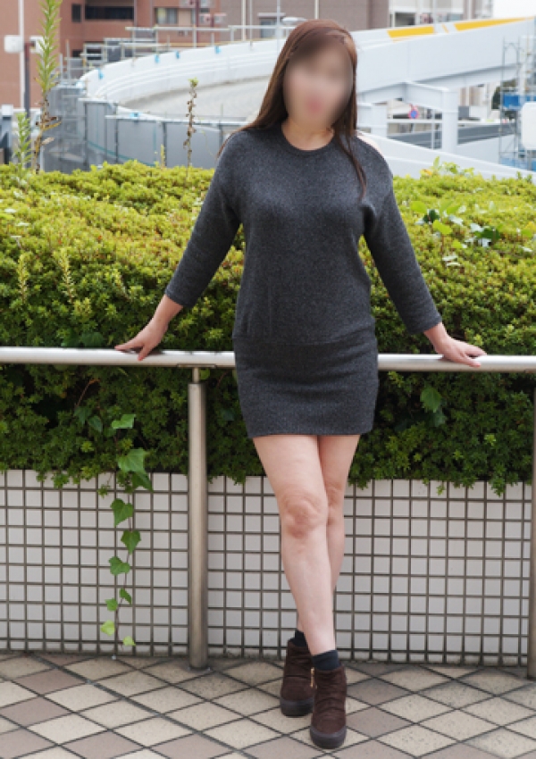 せいな、かわいい熟女&おいしい人妻 町田店 2