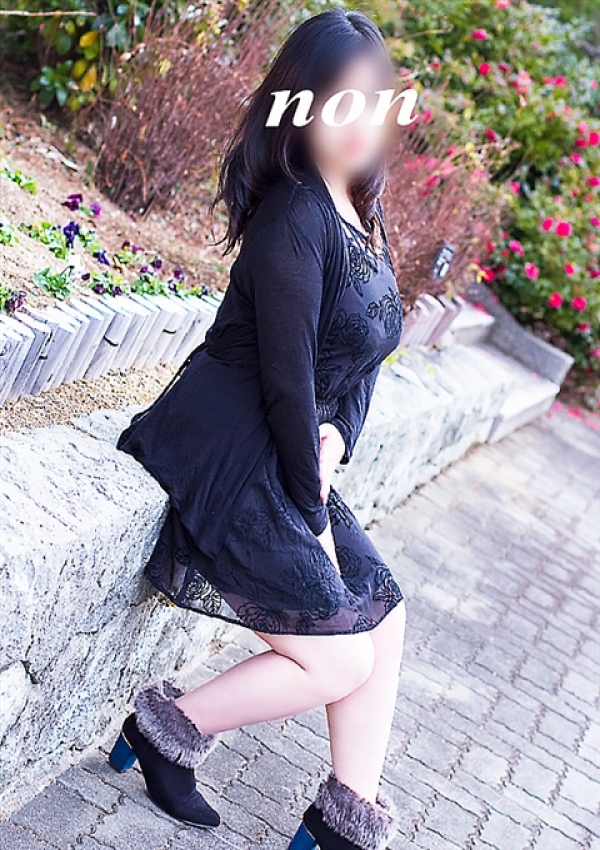 のん、姫路なでしこ 3
