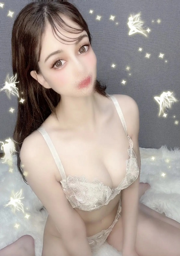 葉山 えれな、Royal Bunny(ロイヤルバニー)