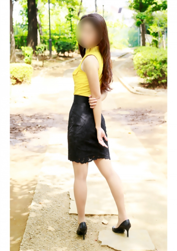 聡美、上野人妻城 4