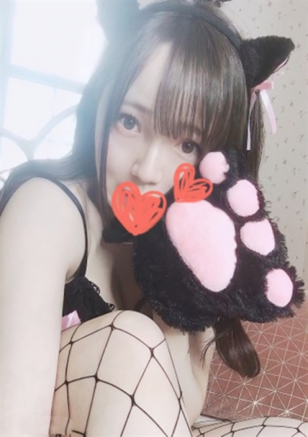 えま、子猫ガールズ 1