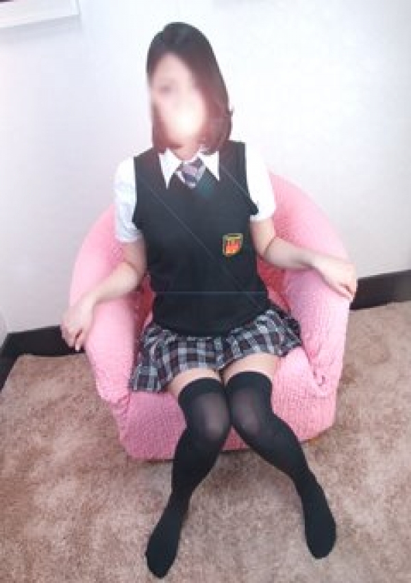 しおり、コスプレ系オナクラ ティンカーベル 1