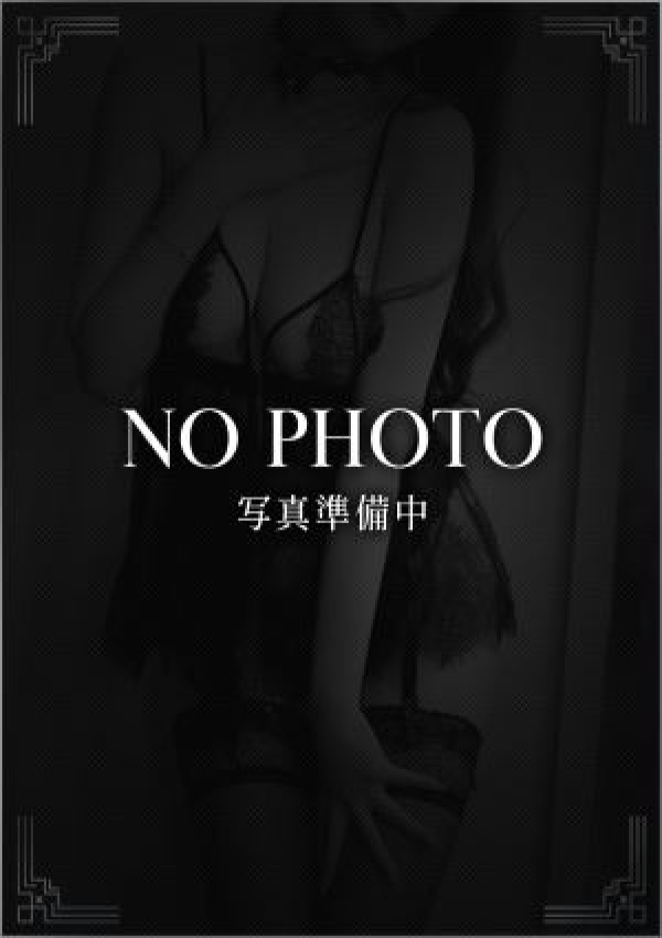 Mrs Royal、沢尻 みき