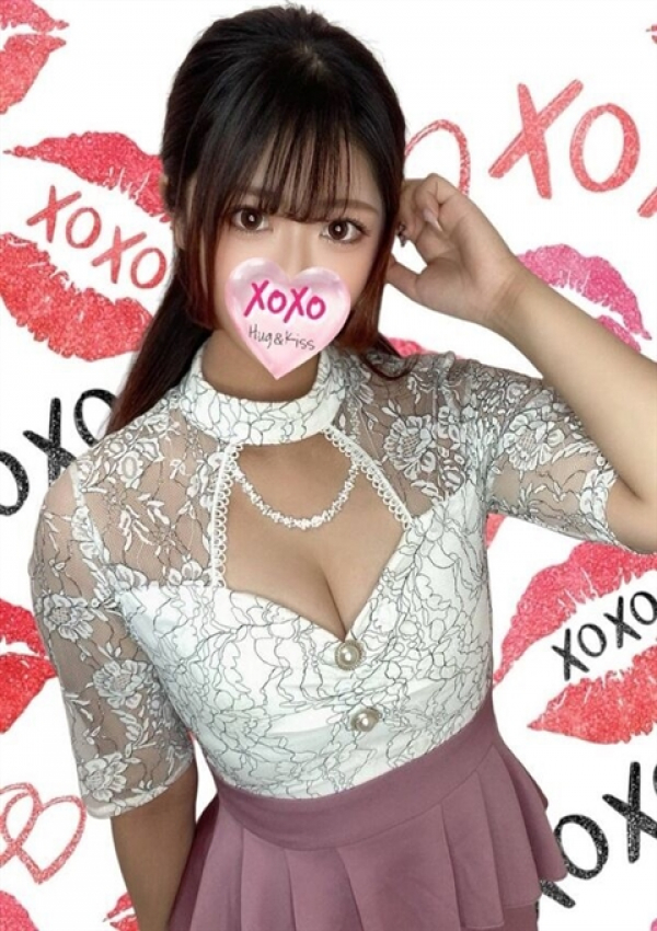 Luna ルナ、XOXO Hug&Kiss (ハグアンドキス) 1