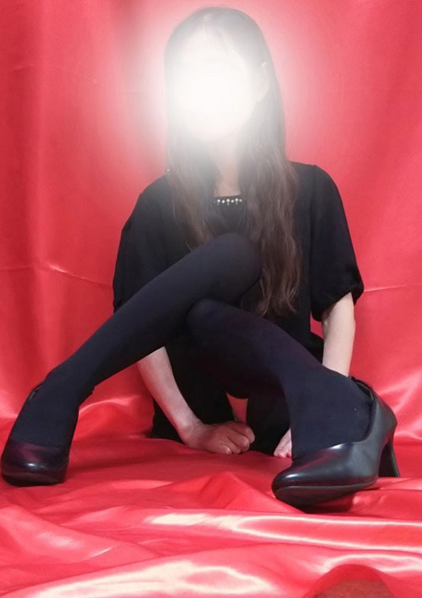 渡辺、変態美熟女お貸しします。