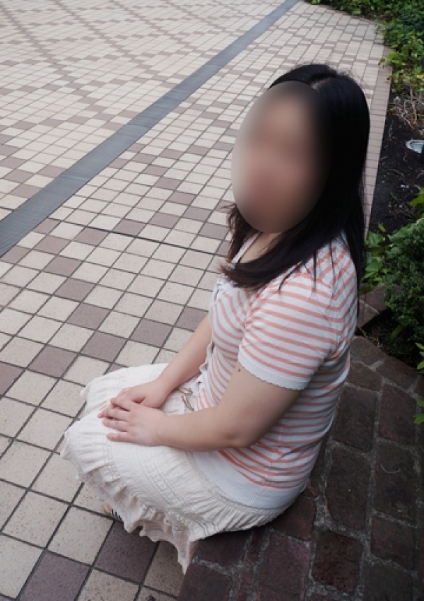 さゆり、かわいい熟女&おいしい人妻 町田店 4