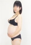 ななみ、池袋・裸乳房(らまんま)巨乳・貧乳・母乳・妊婦のお店