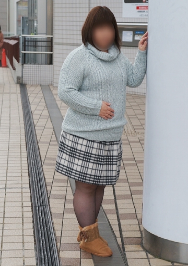 ふゆ、かわいい熟女&おいしい人妻 町田店 3