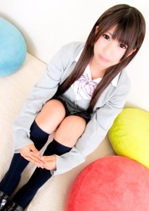 うらら、オシャレな制服素人デリヘル JKスタイル 2