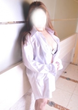立花 涼、CLUBマダム 3