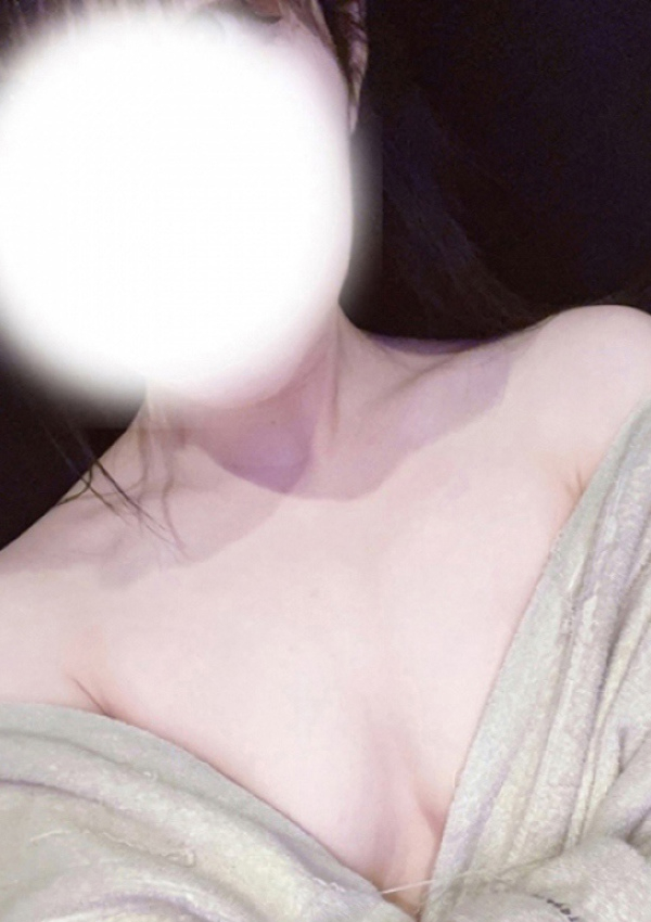 片山まいか、大人のエッチなエステ 2