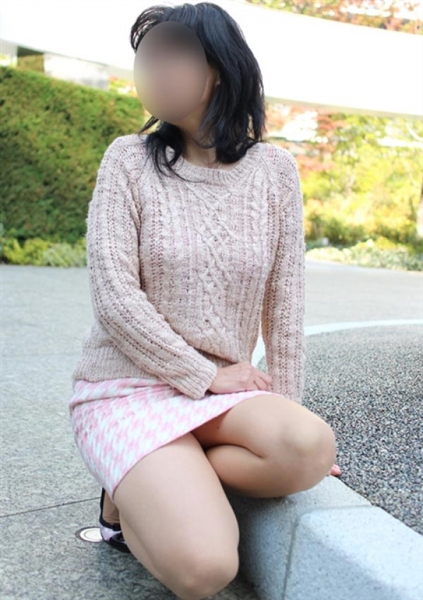 かほ、かわいい熟女&おいしい人妻 五反田・品川店 4