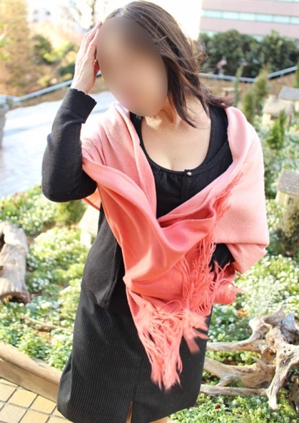 さきえ、かわいい熟女&おいしい人妻 五反田・品川店 1