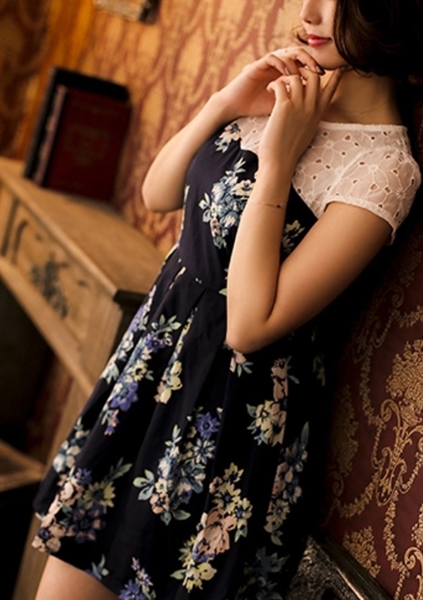 卯月 泉美、東京 高級デリヘル club The King&Queen Tokyo 3