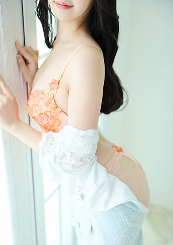 Amane、ワンカラット 人妻の輝き 5