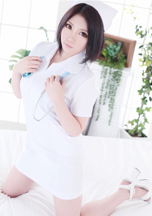 りえ、覚醒!?舐めたくてクリニック～脈打つエロを解放します～ 4