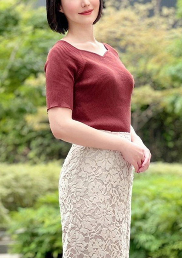 風間みく、月の真珠-新宿- 1