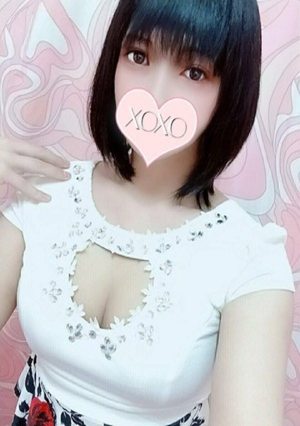 Nano ナノ、XOXO Hug&Kiss 神戸店 1