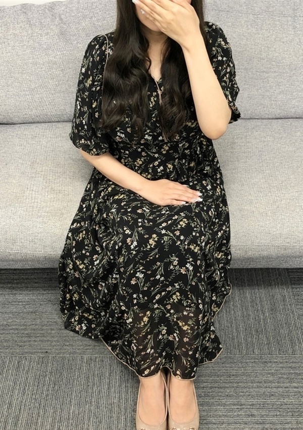 星 ひなの、未熟な人妻