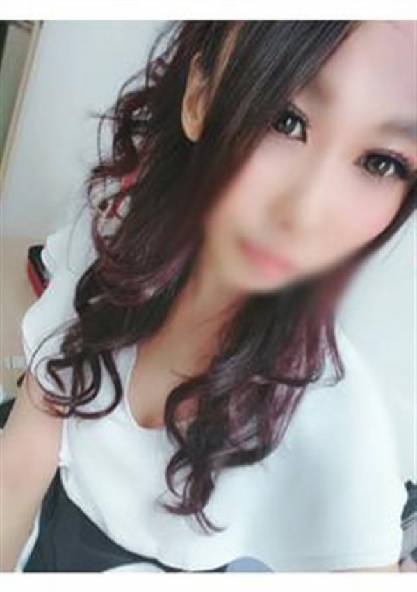 八神ねね、素人専門店 エーアールティー 1