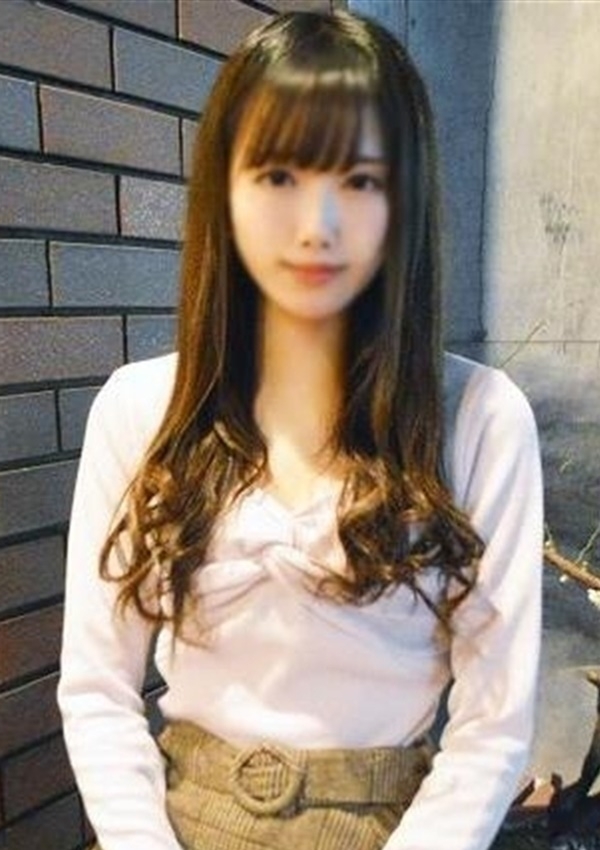 うたこ、新橋現役女子大生コレクション
