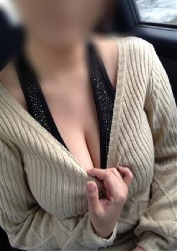 千歳-ちとせ-体験W、人妻倶楽部 花椿 北上店