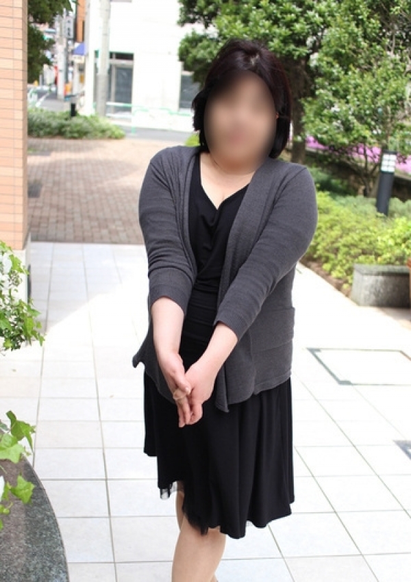 みゆ、かわいい熟女&おいしい人妻 池袋店 2
