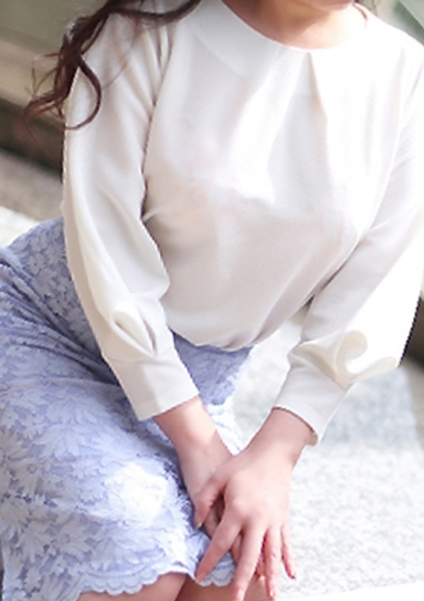 江里奈(えりな)、人妻出逢い会 『百合の園』 新宿店 2
