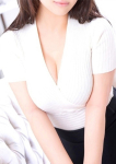 えり、セラピスト