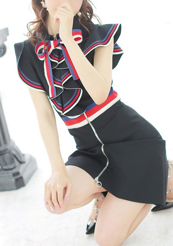 愛子、DRESS岡山