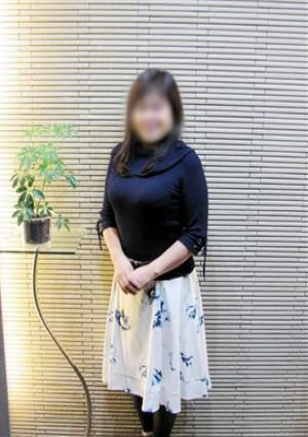 しほり、熟女家 十三店
