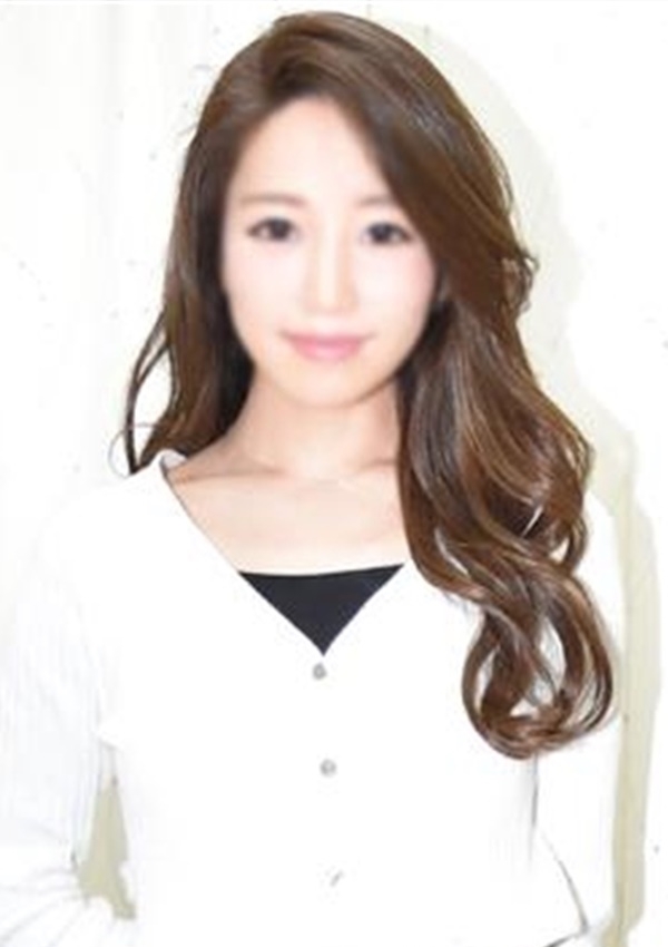 ななこ、東京コレクション 赤坂店 1