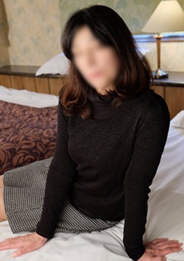 田中美佐子、即尺でご奉仕 熟熟奉仕 5