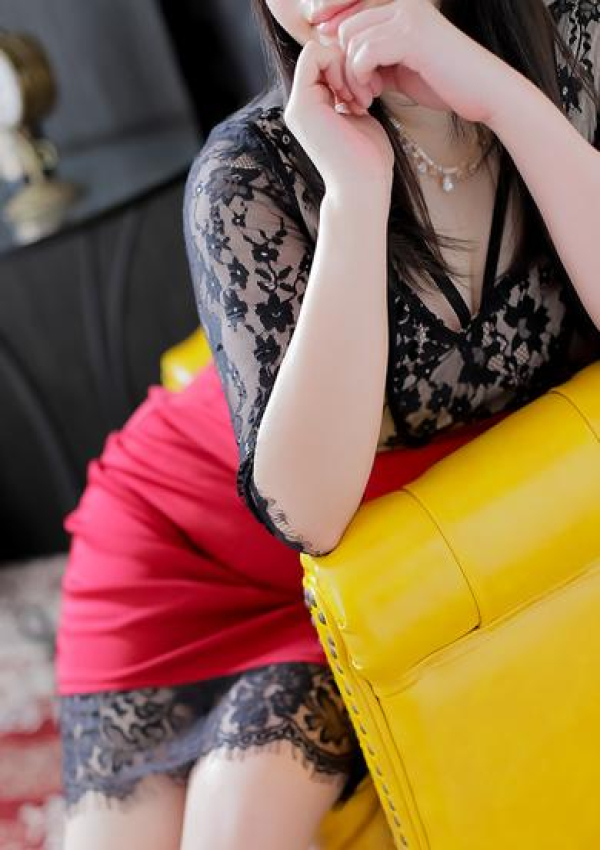 新人ニコ、セレブガーデン 1