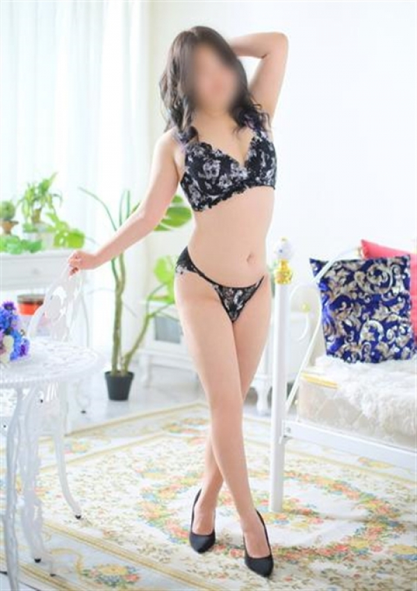 体験れあ、24時間!!美女痴女Kiaro 6