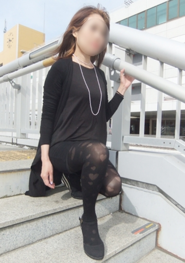 みく、かわいい熟女&おいしい人妻 土浦店 3