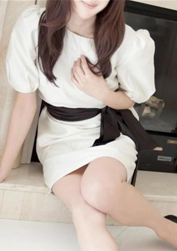 海咲、高級人妻「彩-AYA-」 4
