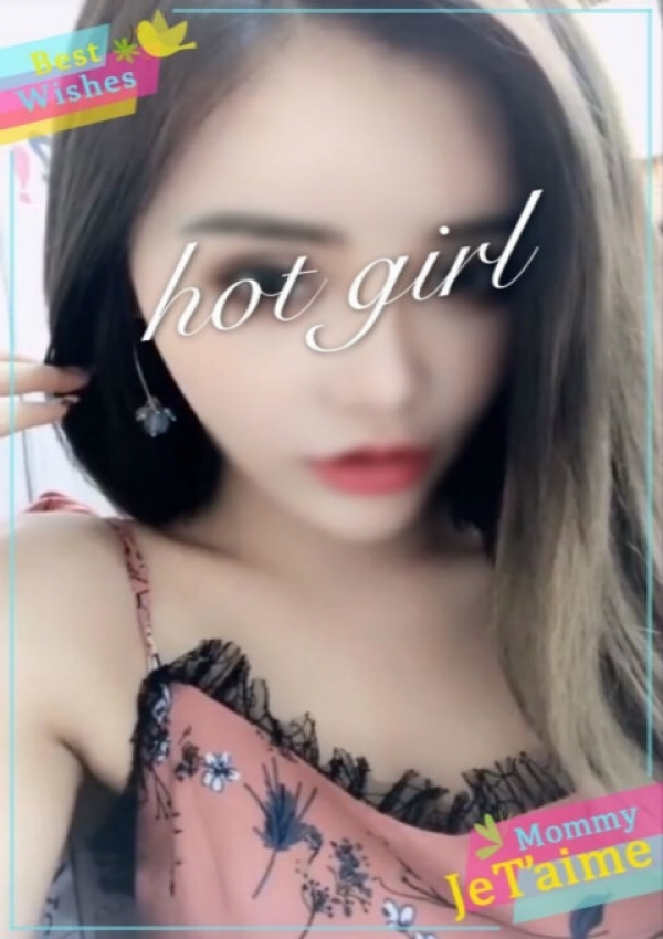 そら、Hot girl